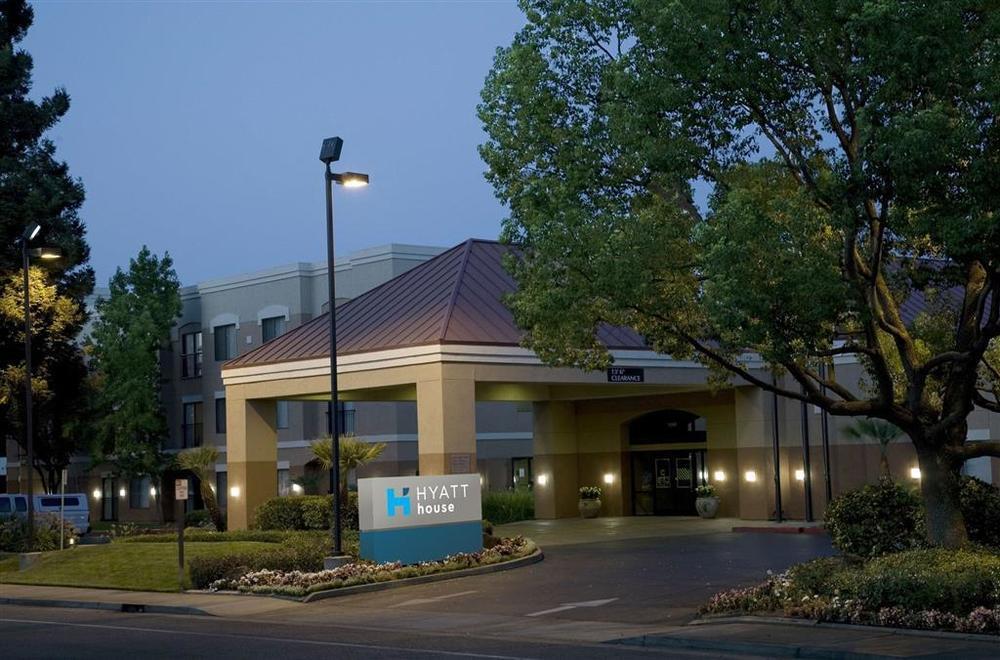 Doubletree Suites By Hilton Hotel Sacramento - Rancho Cordova Exterior photo